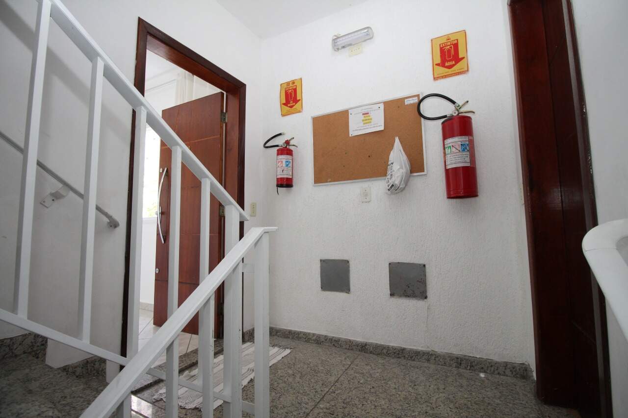 Hall apartamentos 