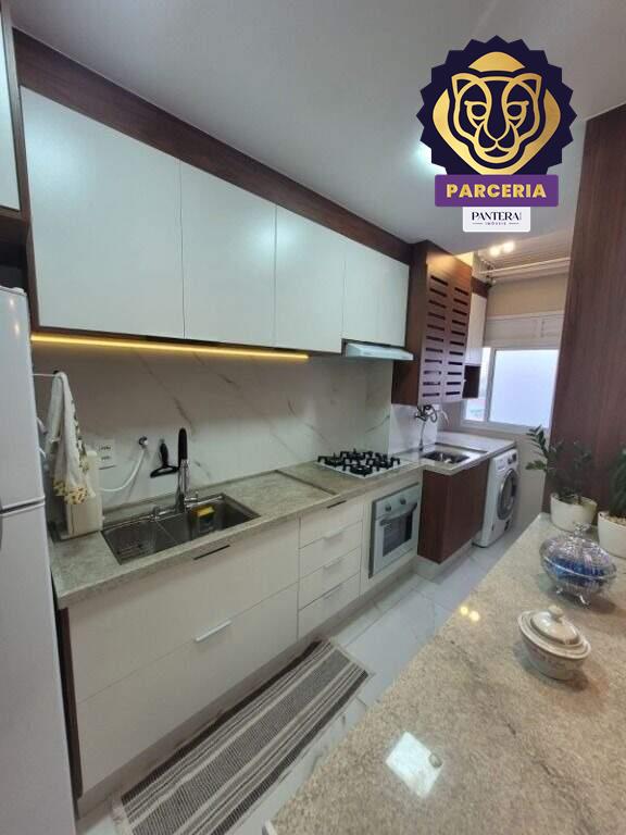 Cozinha / Área de serviço