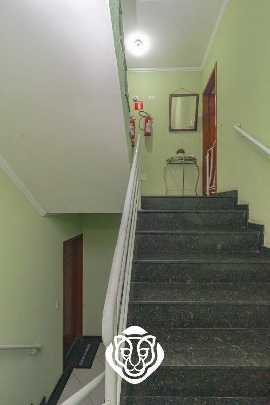 Escada de acesso