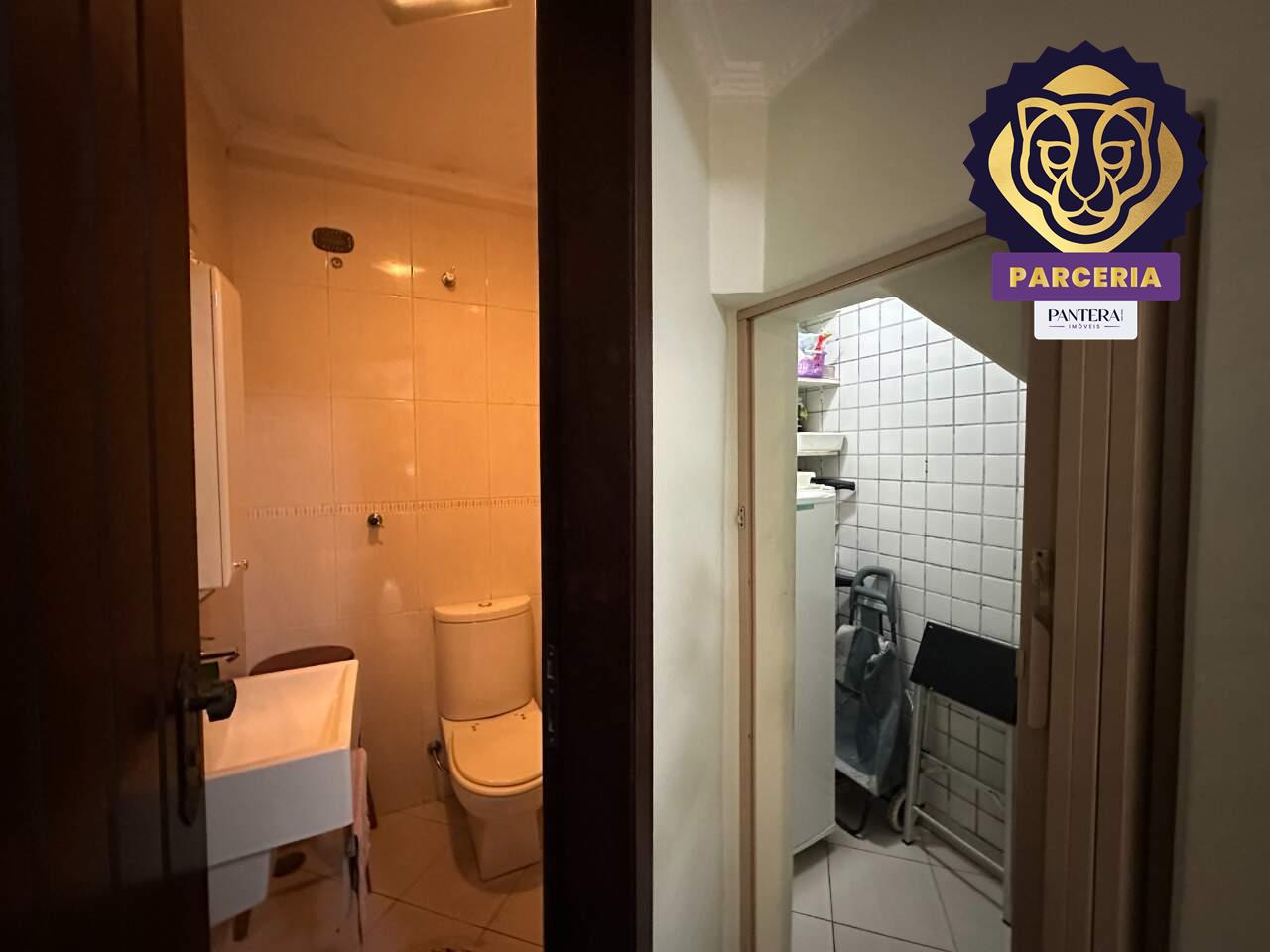 Banheiro - Área de serviço