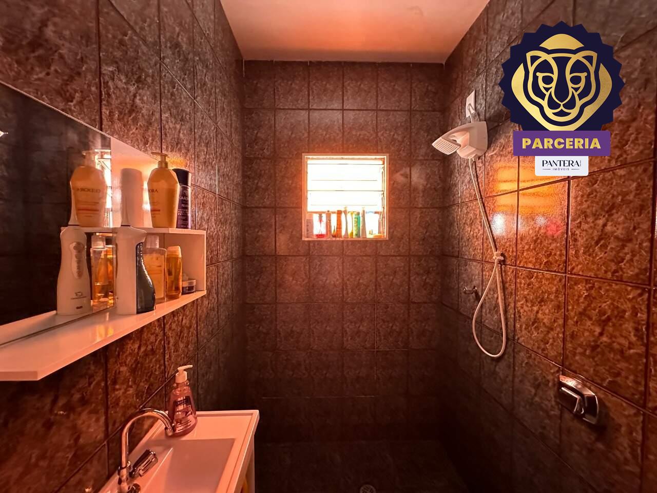 Casa II - Banheiro social I