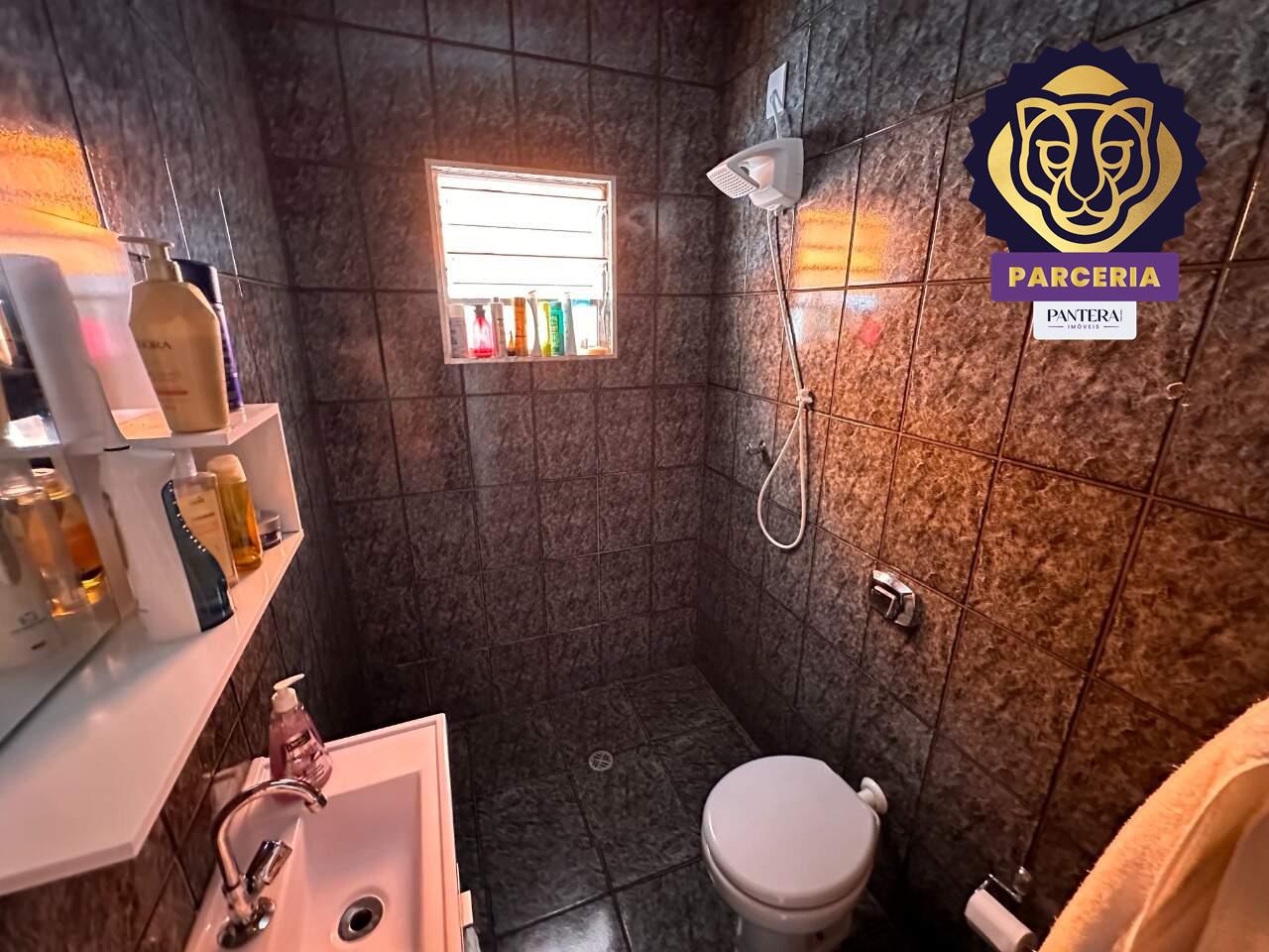 Casa II - Banheiro social I