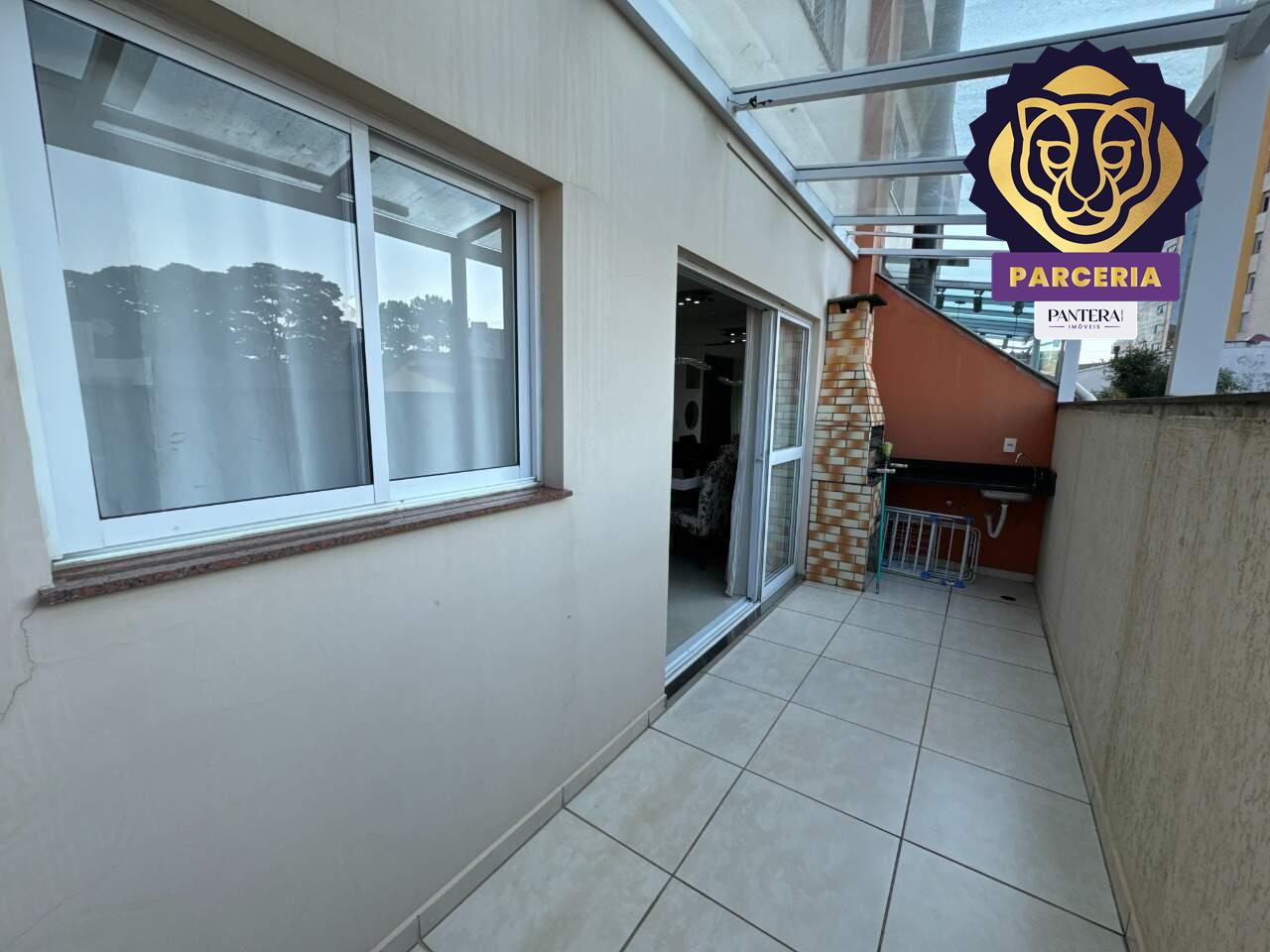 Terraço com churrasqueira 