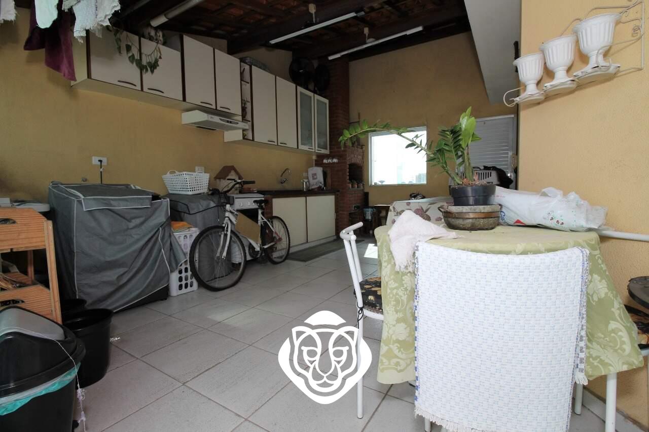 Cobertura área de serviço