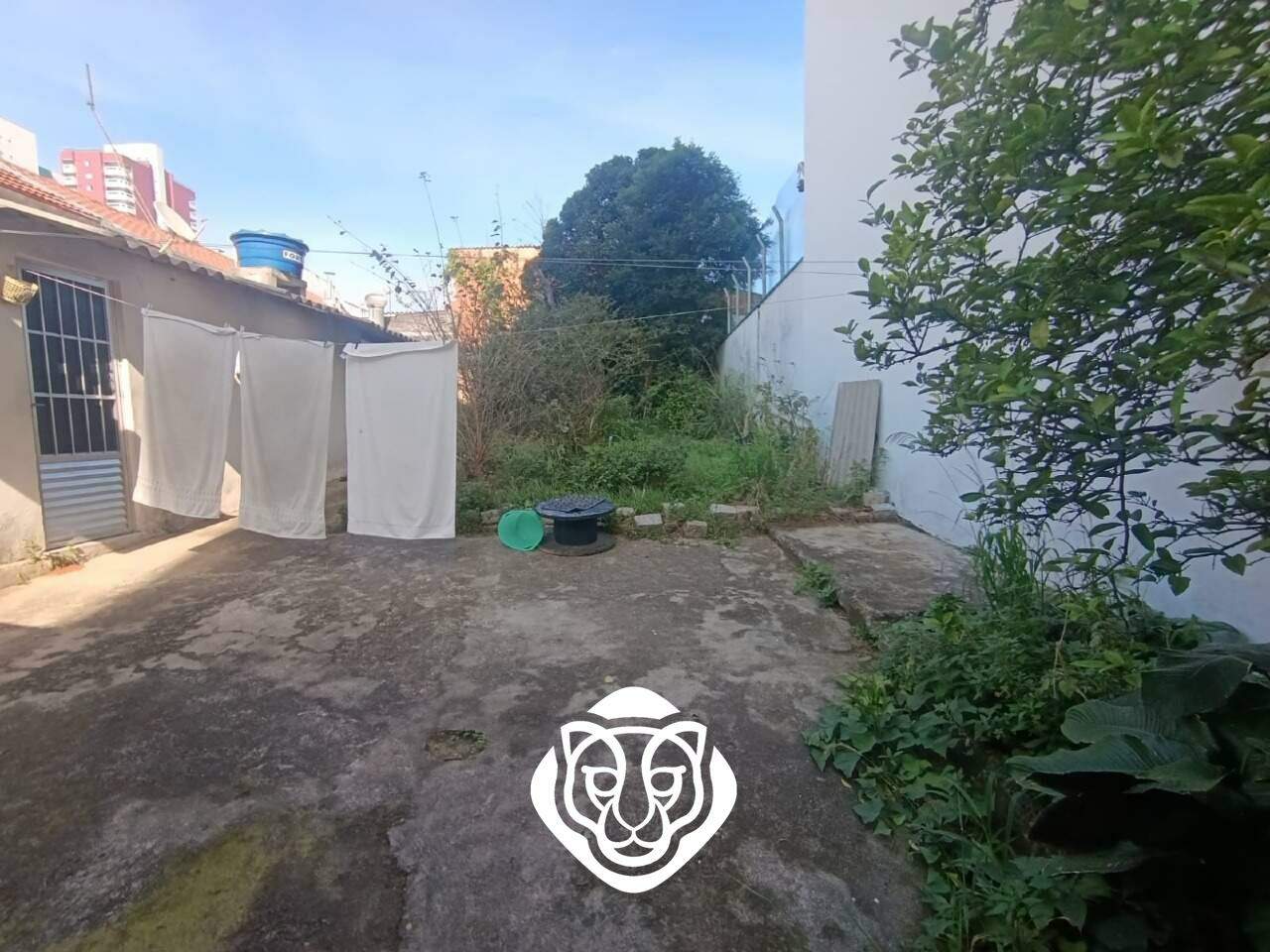 Área terreno