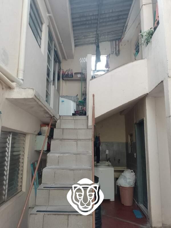 Acesso ao piso superior