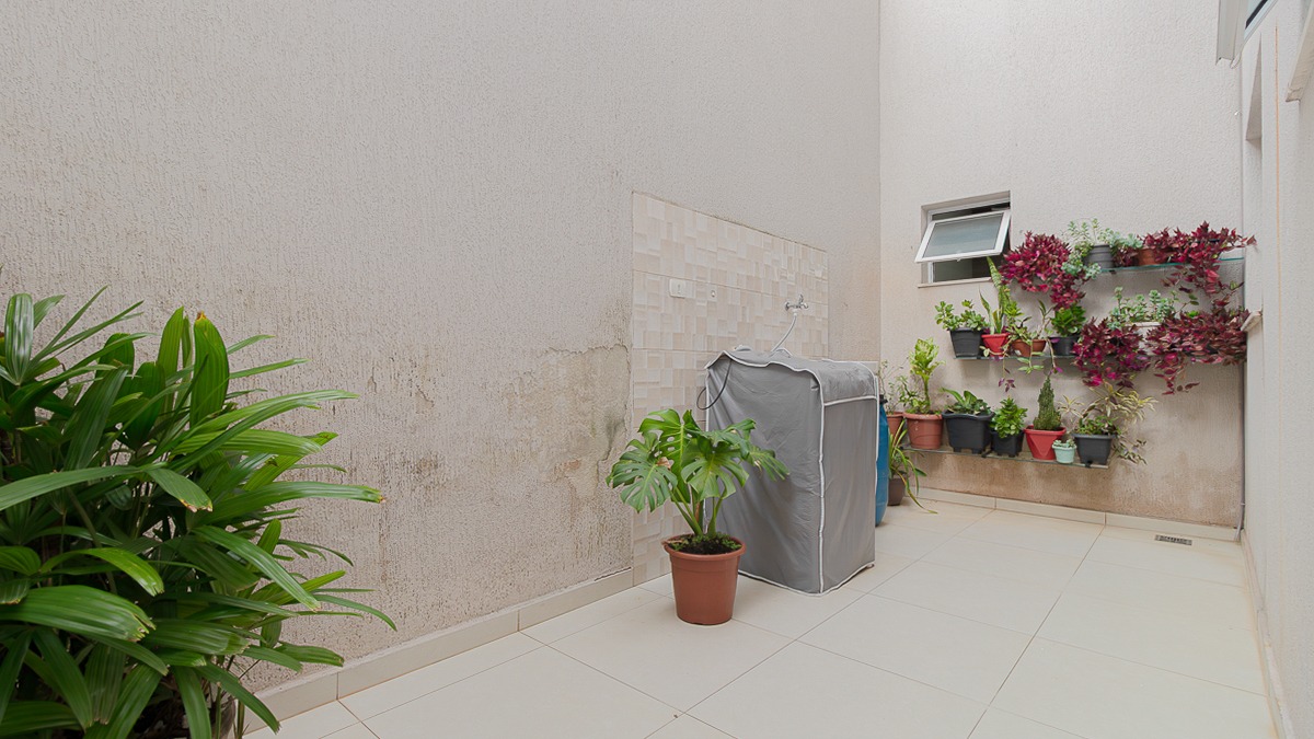 Área de serviço - casa I 