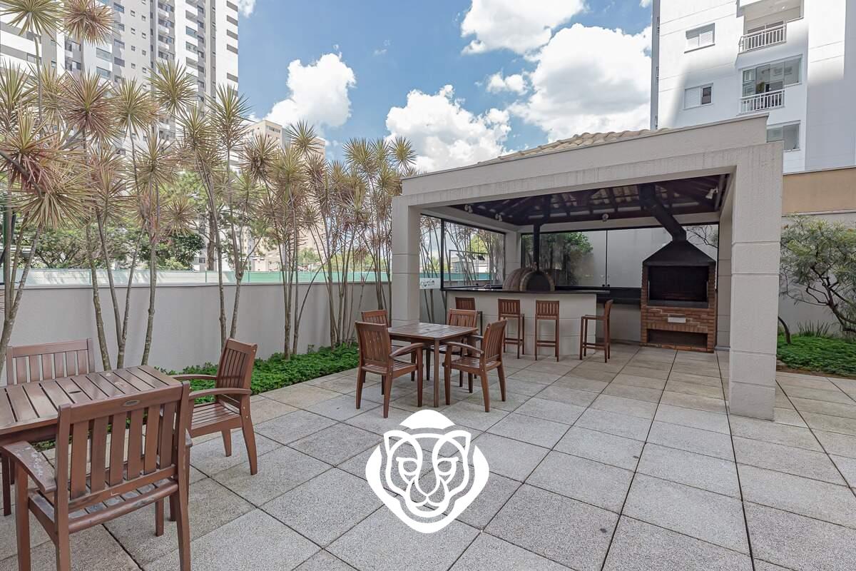 Área de churrasqueira