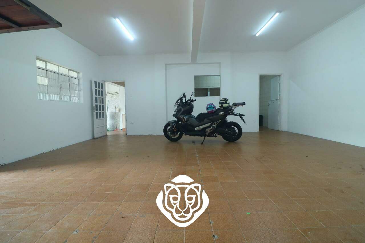 Garagem ou salão
