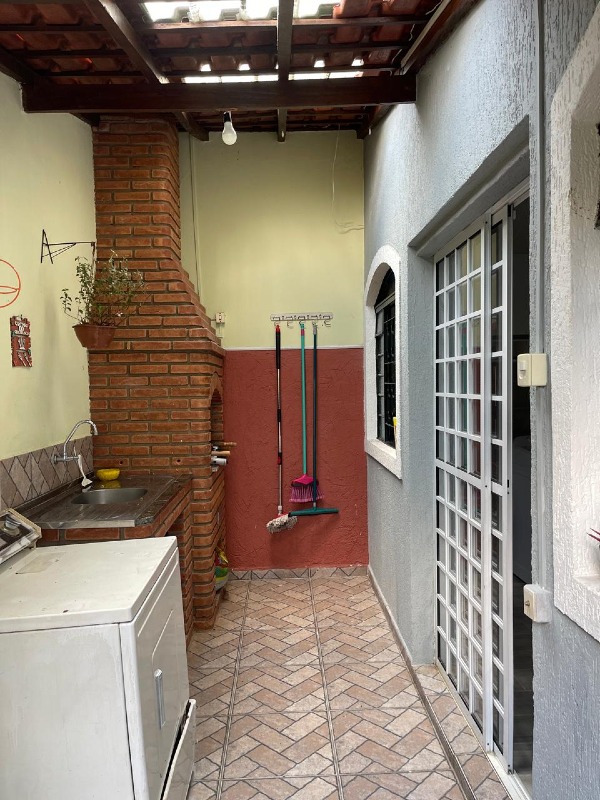 Área da Churrasqueira 