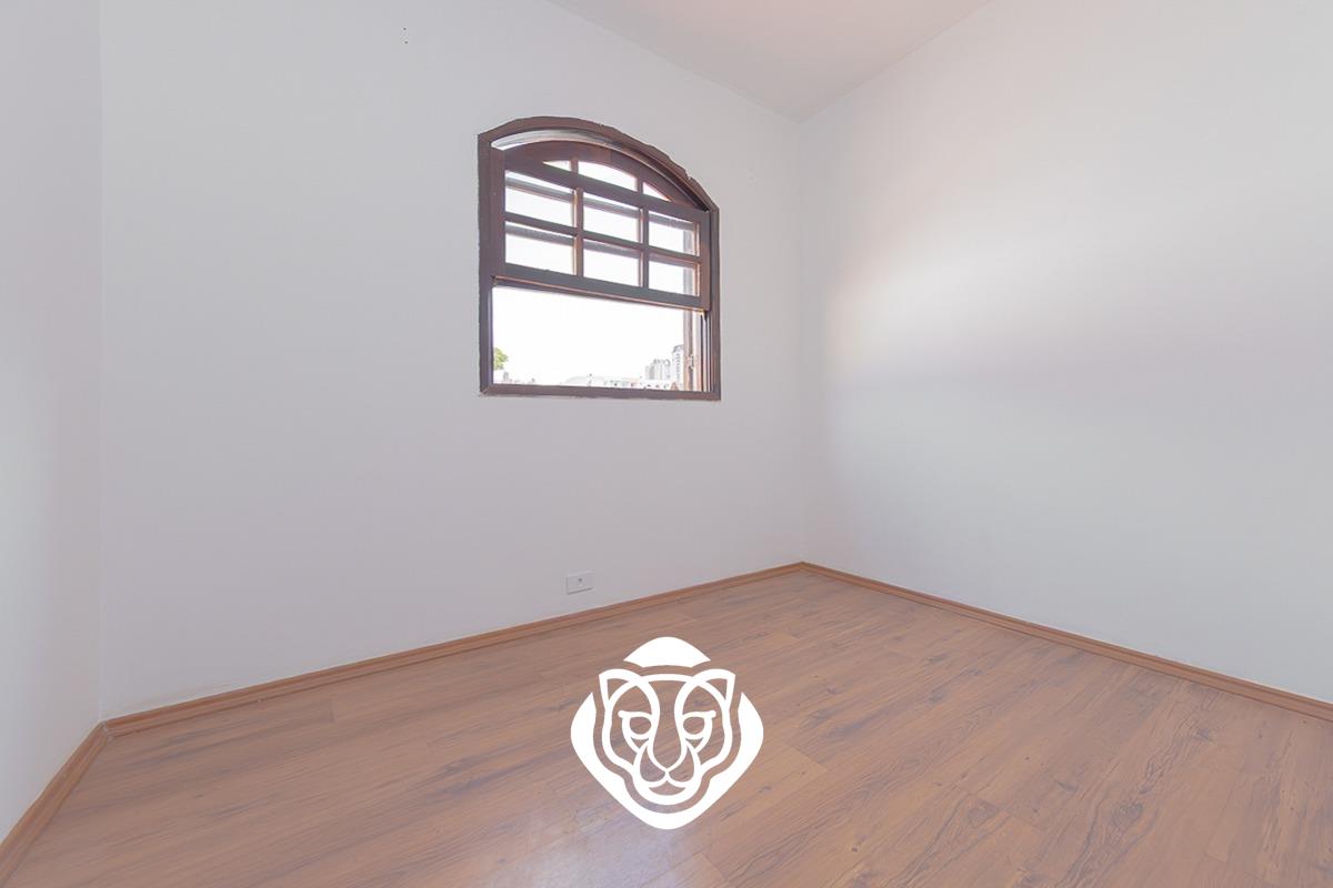 Dormitório 1 casa fundos 