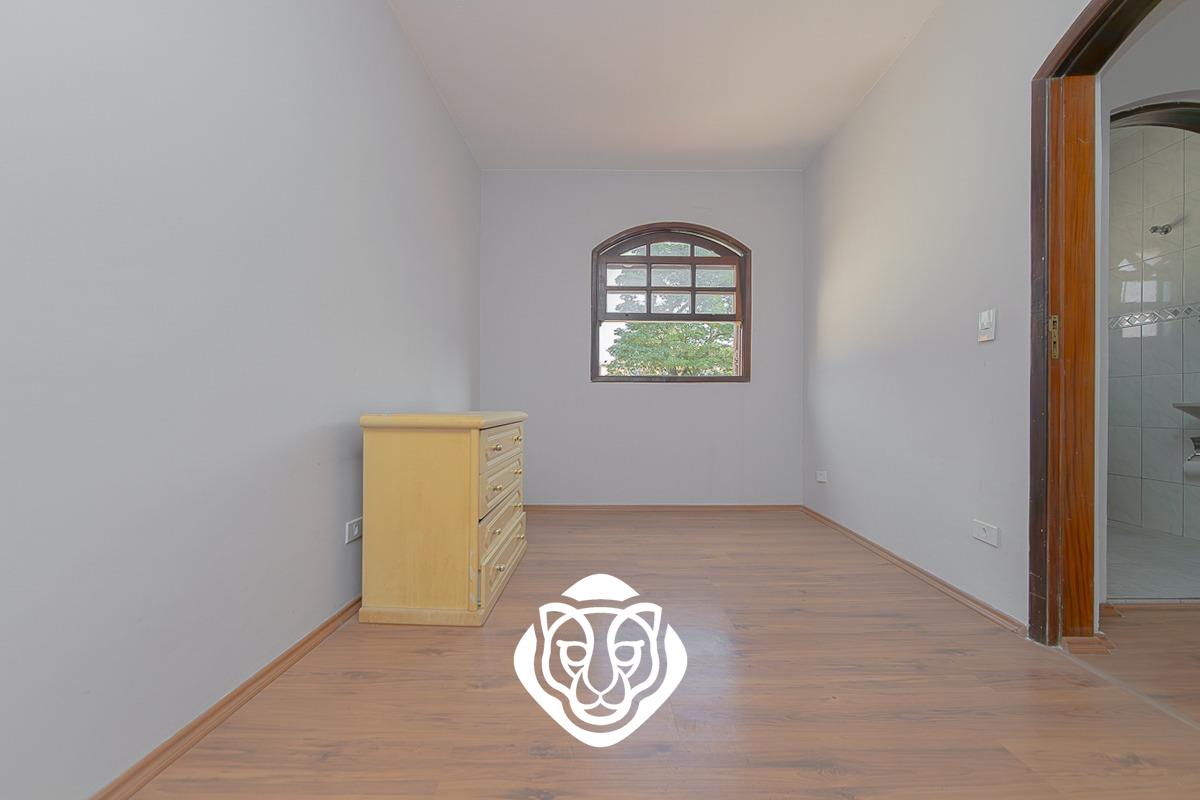 Dormitório 2 casa fundos 