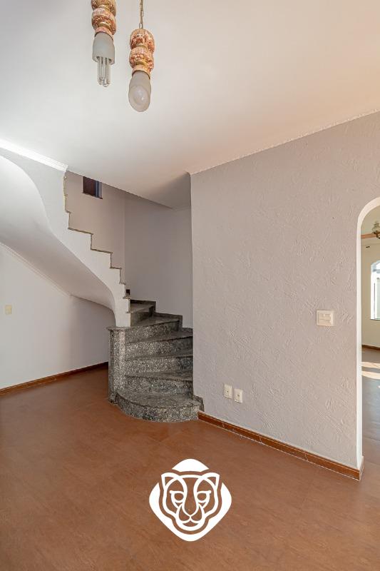 Hall de entrada / Acesso aos dormitórios