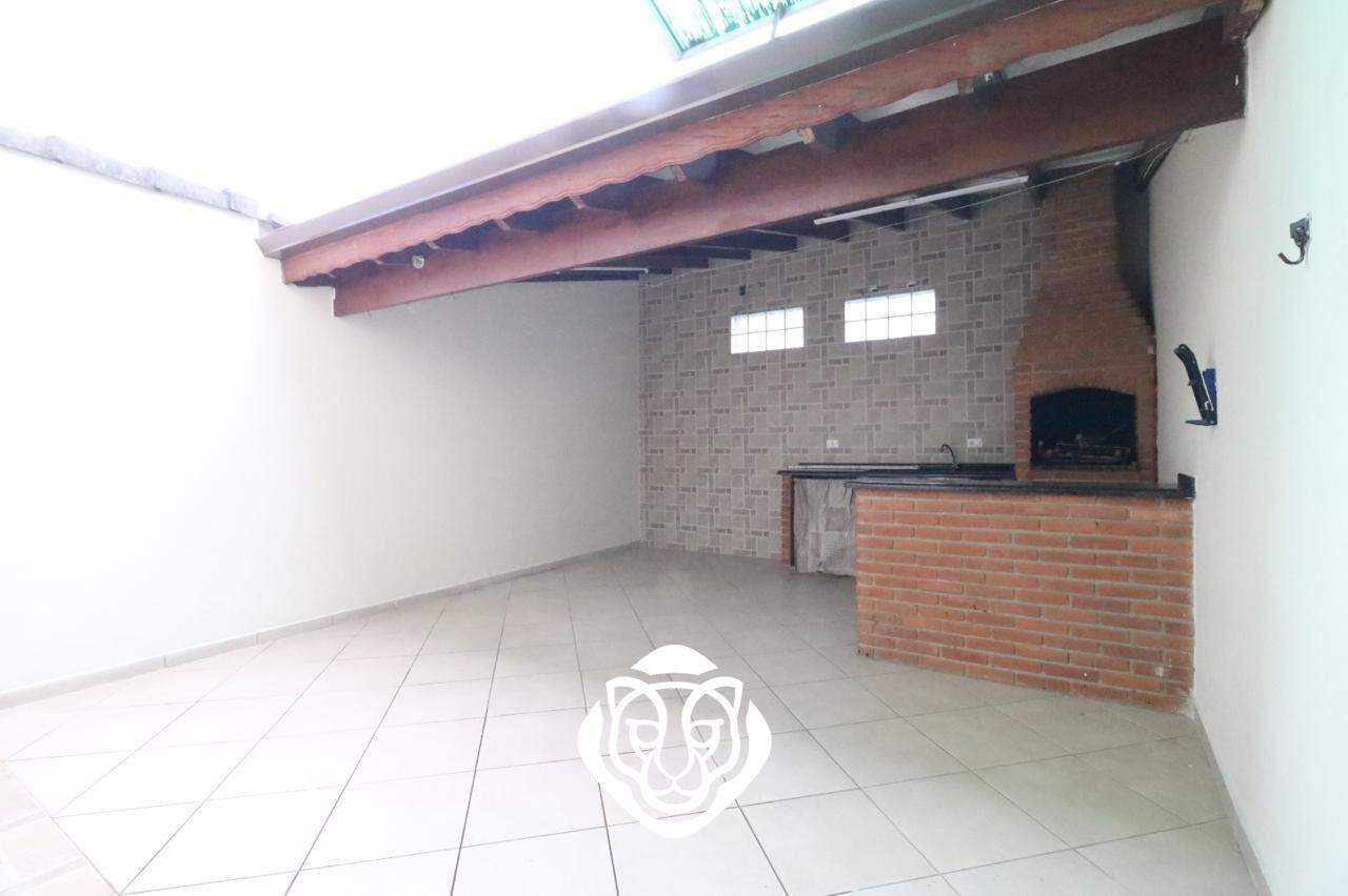 Área de churrasqueira