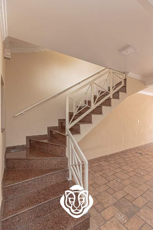 Acesso ao imóvel / Garagem