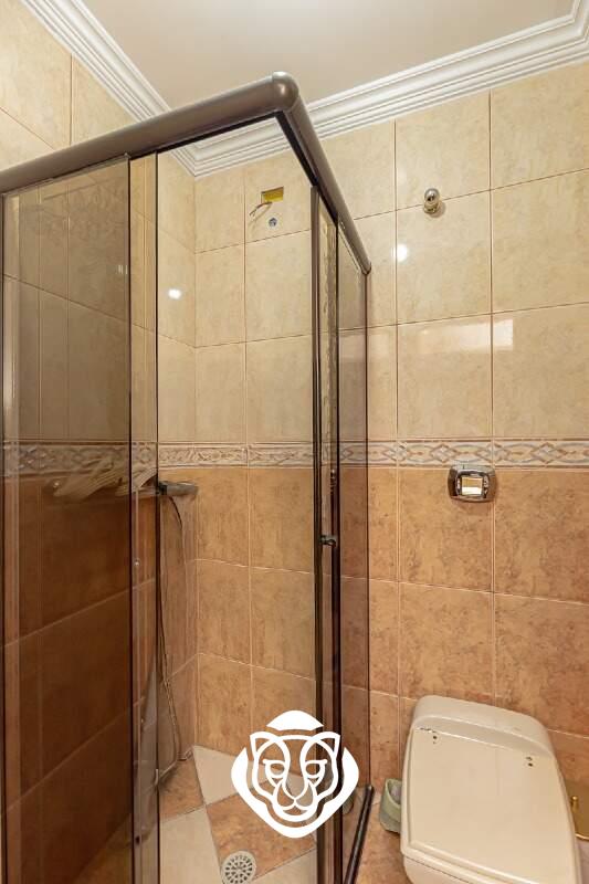 Banheiro de serviço