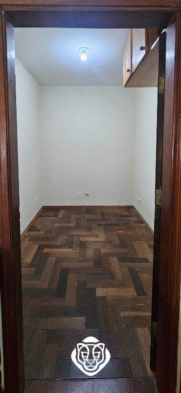 Escritório/ Dormitório lll