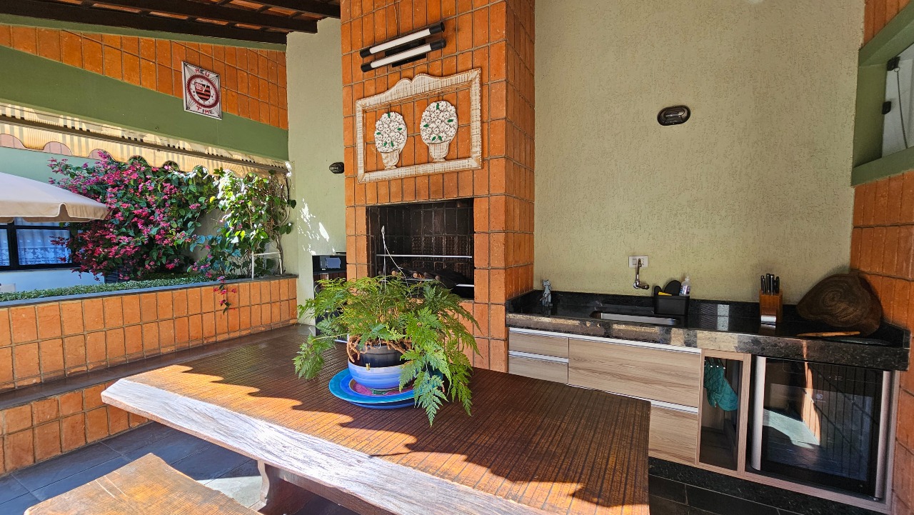 Piscina / Área gourmet 