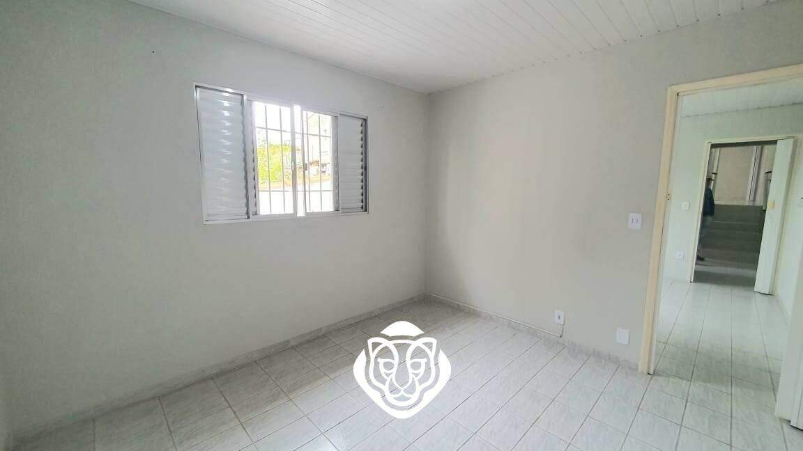 Dormitório II - casa II