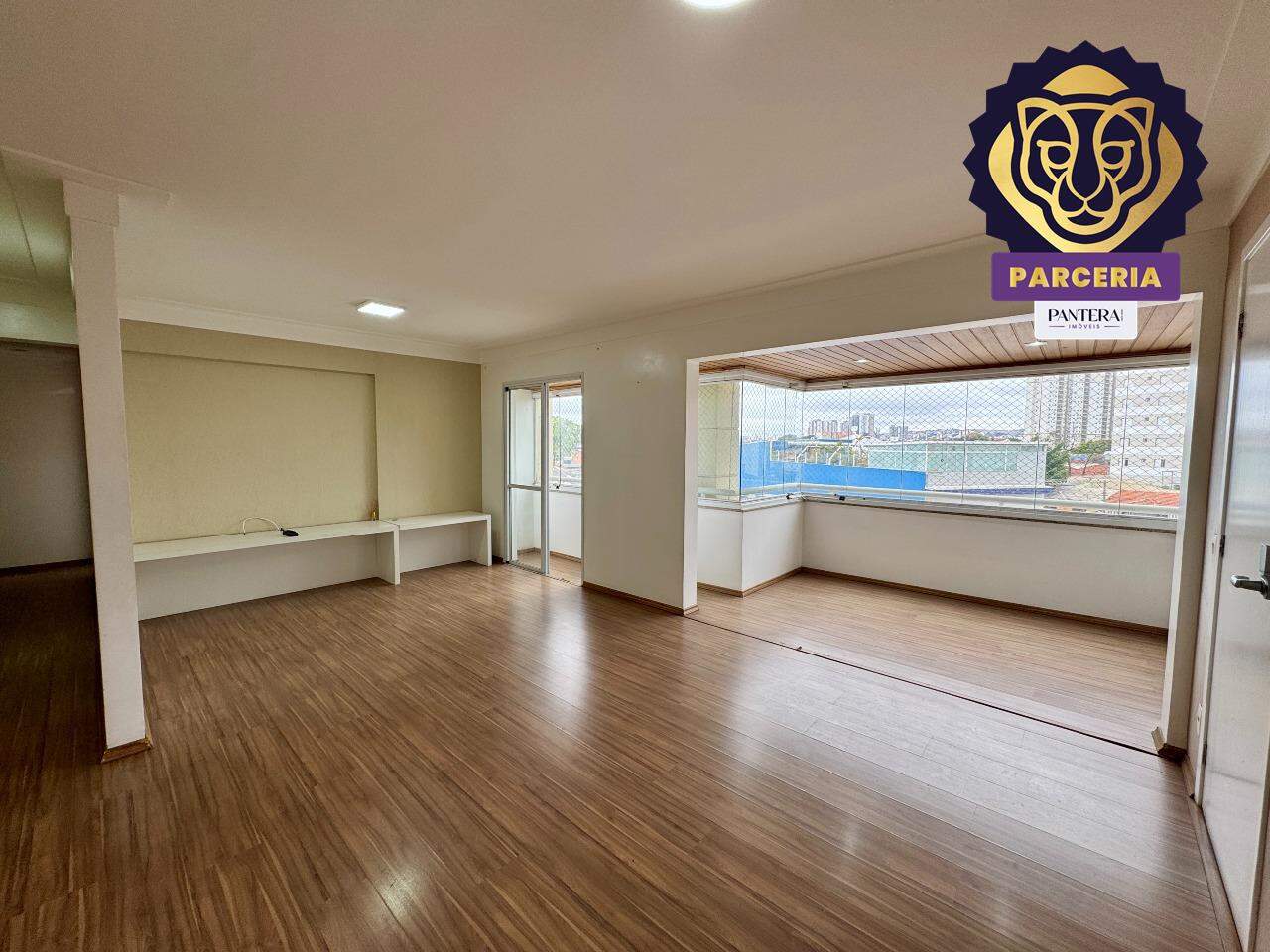 Sala de Estar e Jantar