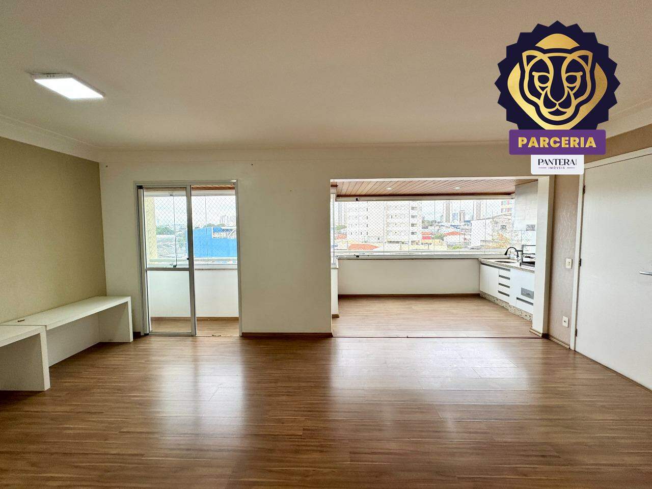 Sala de Estar e Jantar