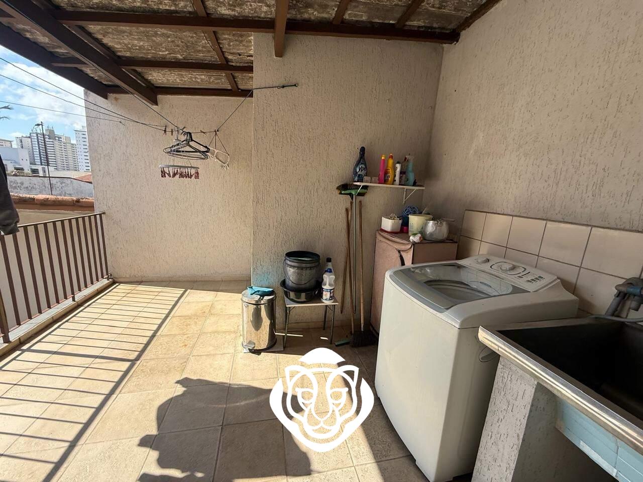 Área de serviço casa II