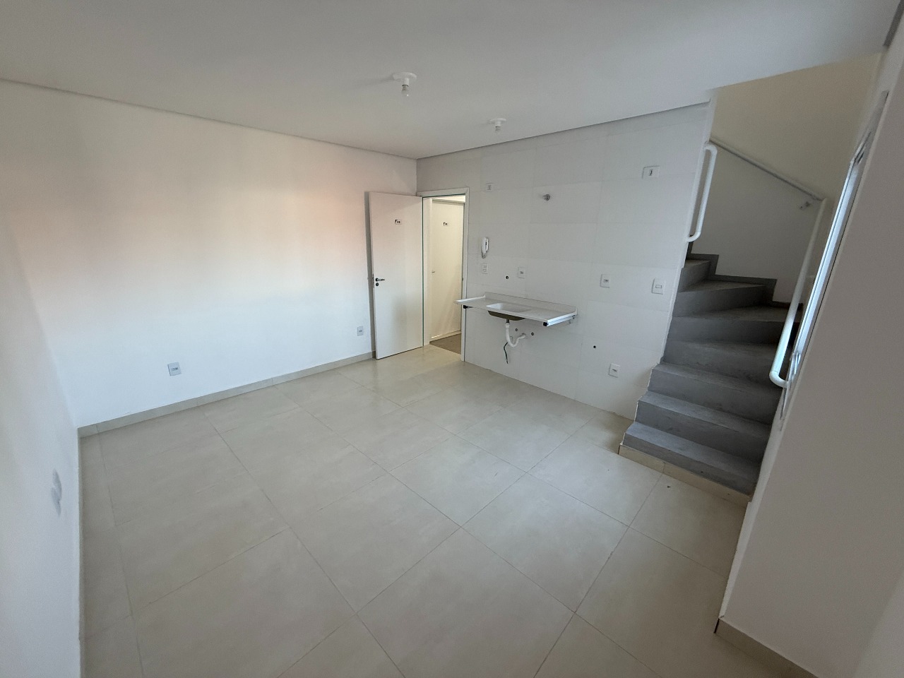 Sala de Estar e Cozinha