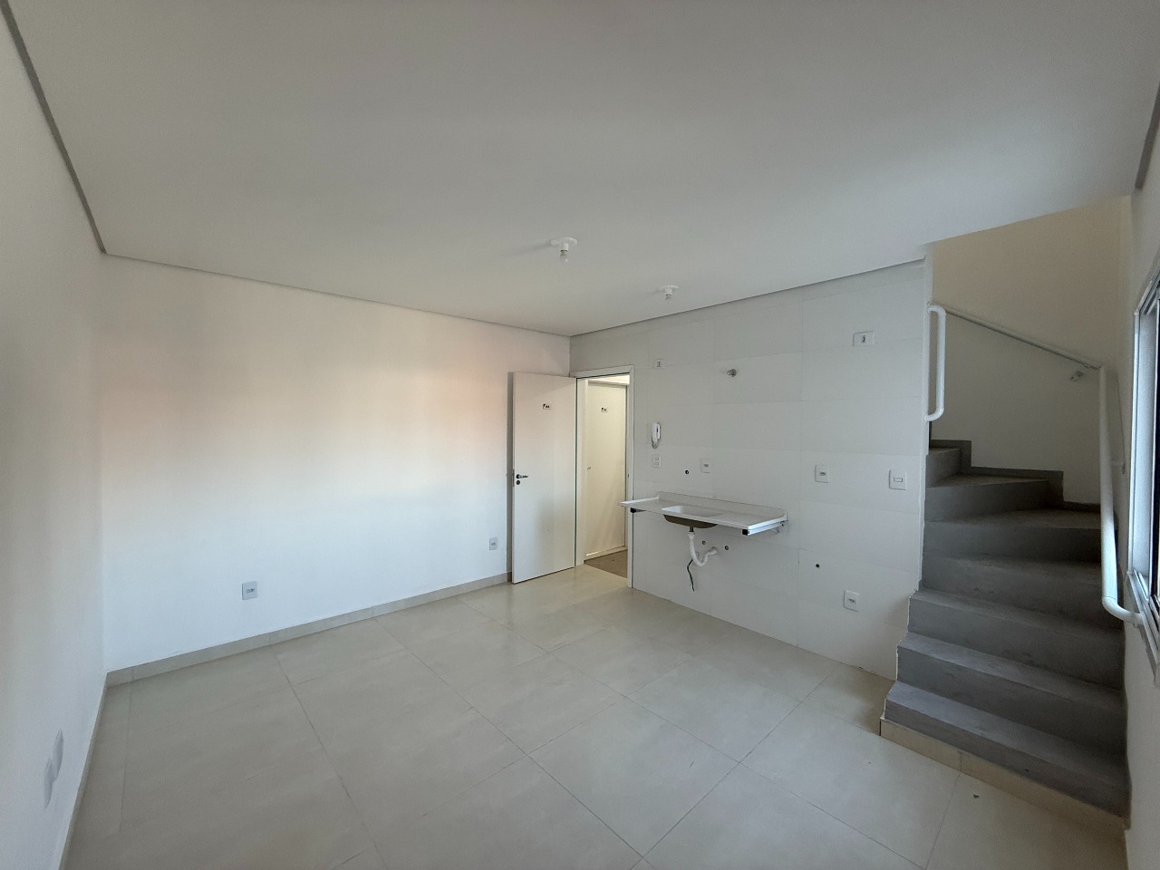 Sala de Estar e Cozinha