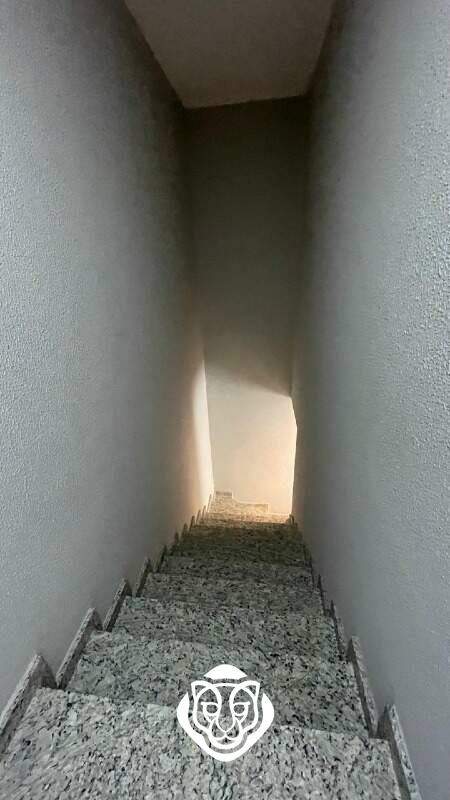 Acesso interno a cobertura