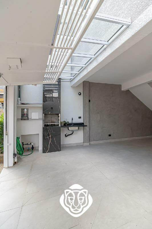 Churrasqueira / Garagem