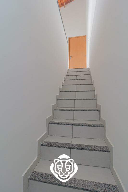 Escada de acesso