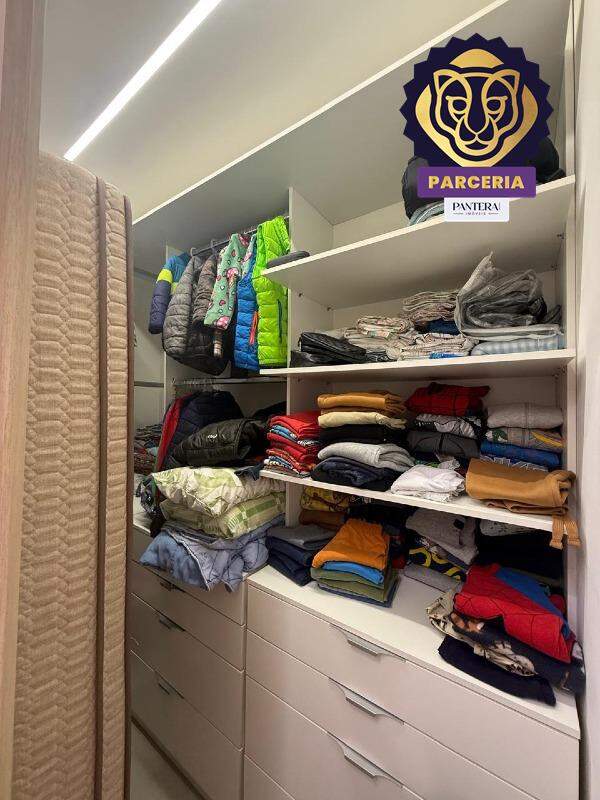 Closet dormitório II