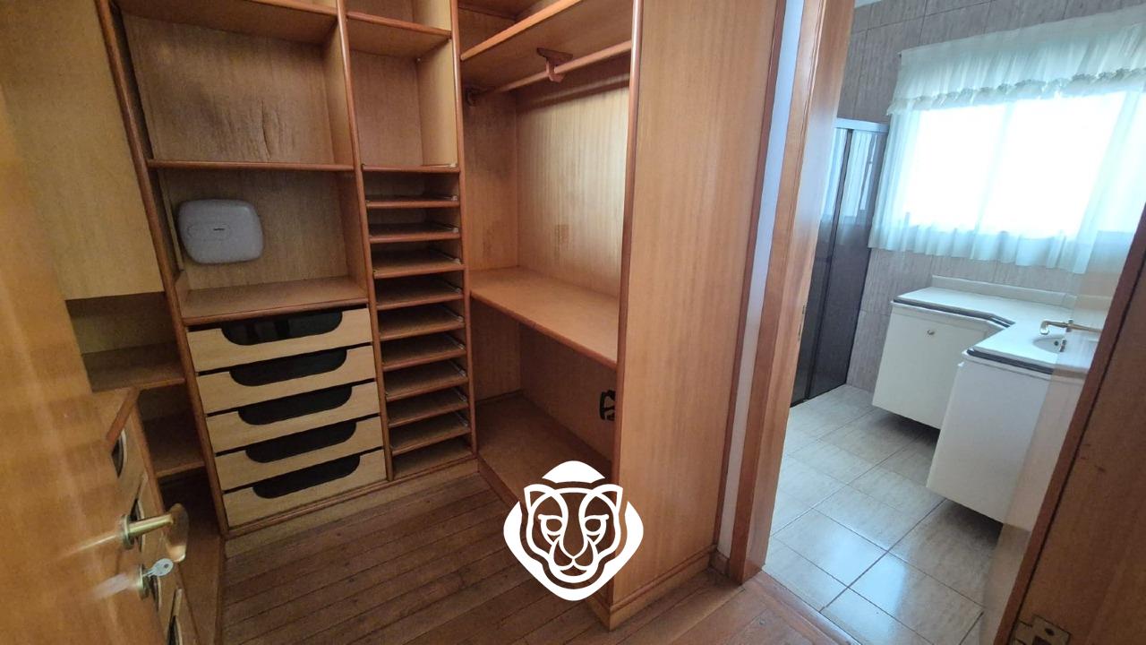 Closet Dormitório III Suíte