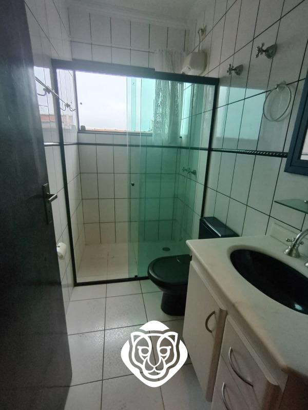 Banheiro suíte dormitório II