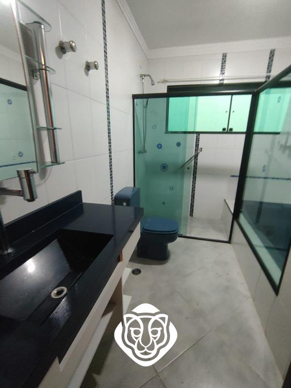 Banheiro suíte dormitório I