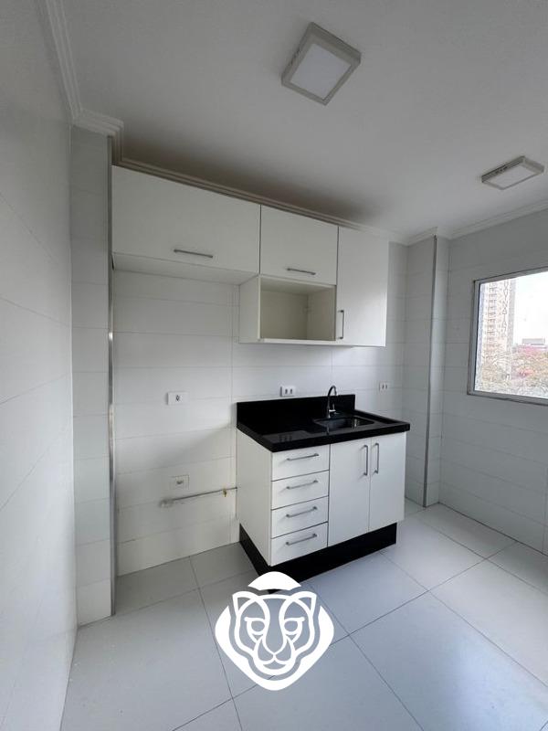 Cozinha e área de serviço