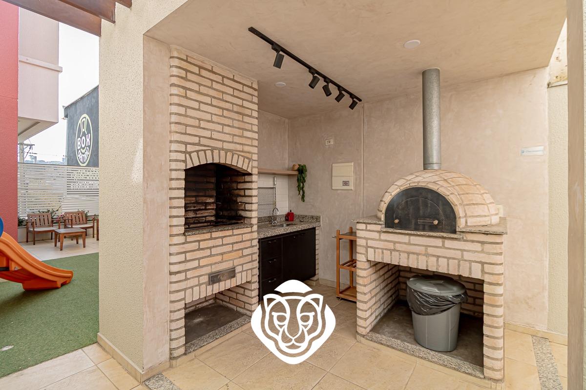 Área de churrasqueira