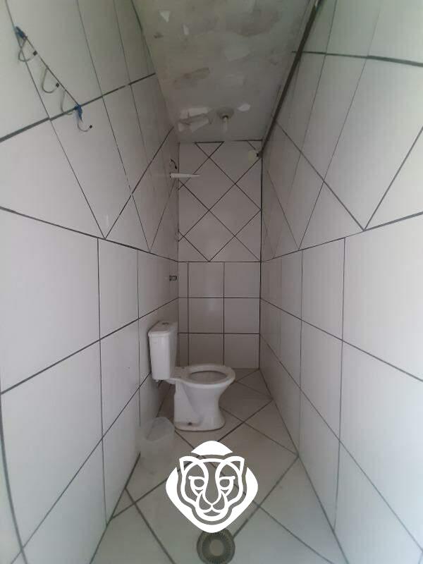 Banheiro edícula térreo