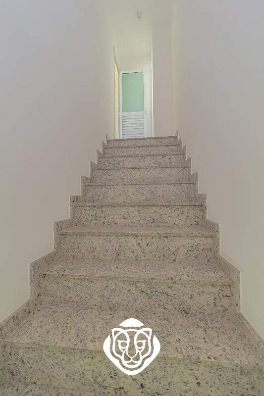 Escada de acesso