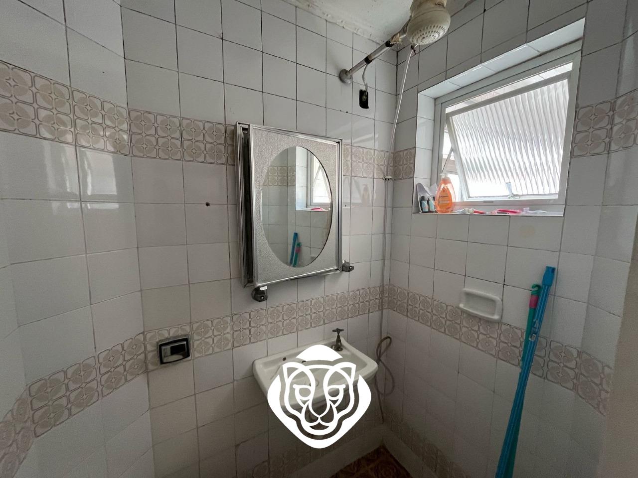 Banheiro de serviço