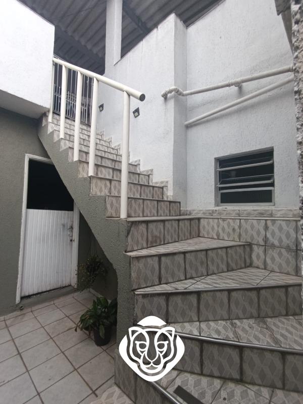 Escadas acesso - casa II