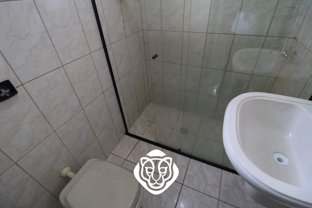 Banheiro social piso superior