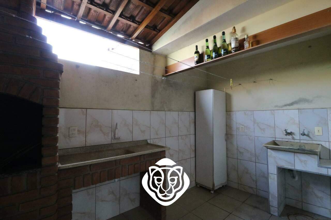 Área de serviço/churrasqueira