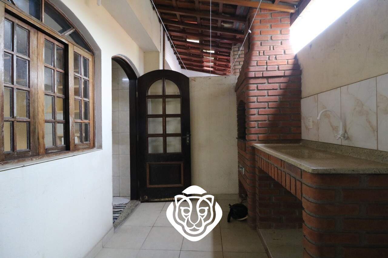 Área de serviço/churrasqueira