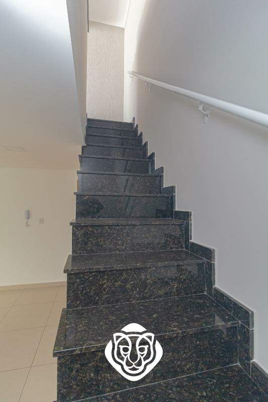 Escada de acesso