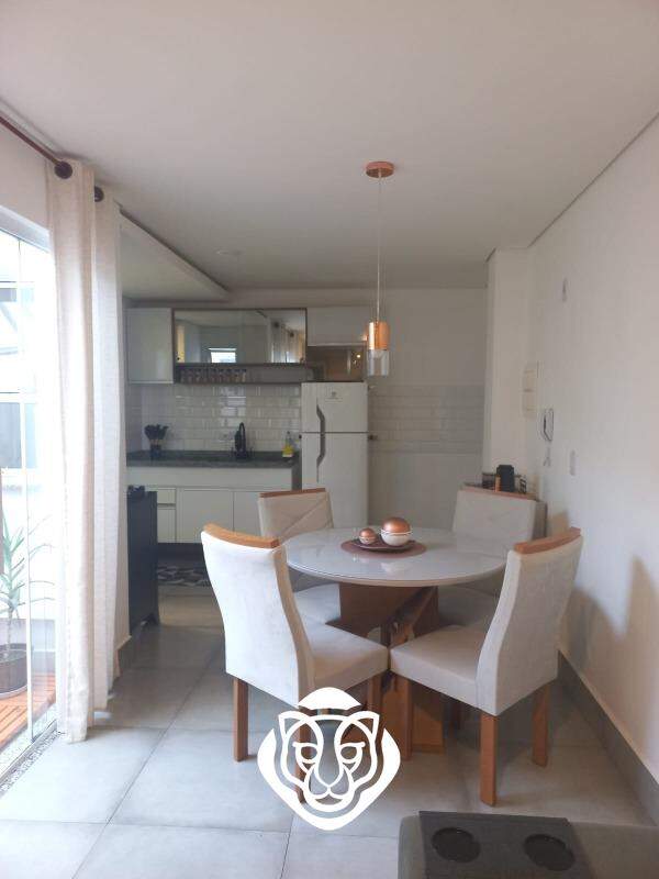 Sala de jantar/cozinha