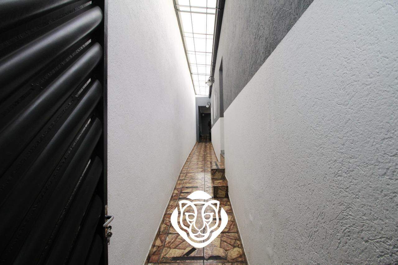 Entrada lateral 