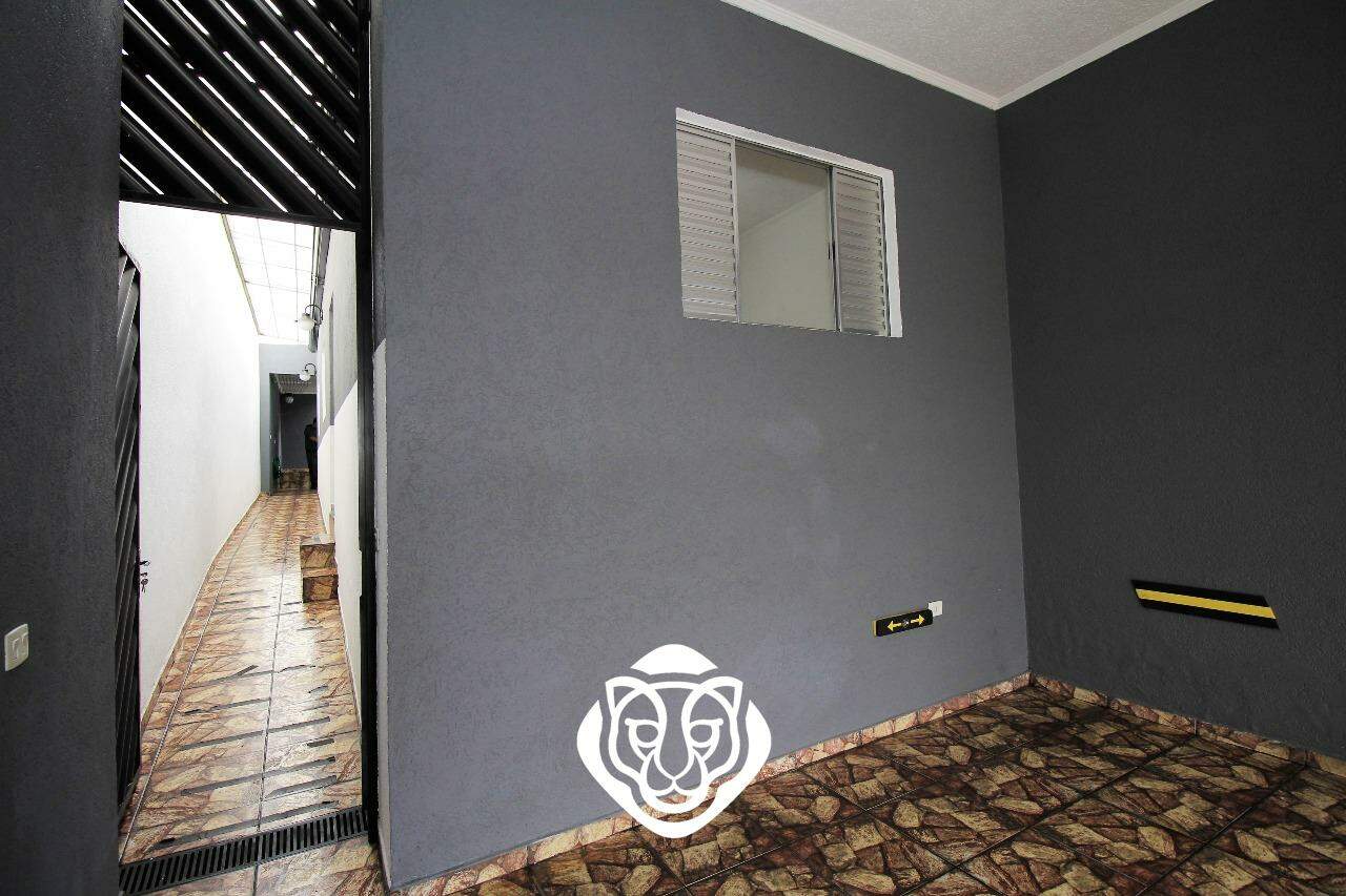 Entrada lateral 