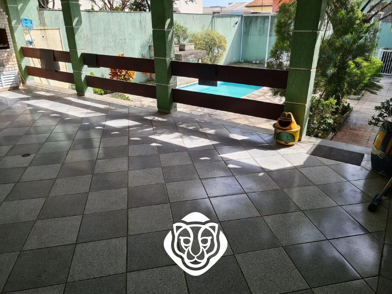 Área de churrasqueira 