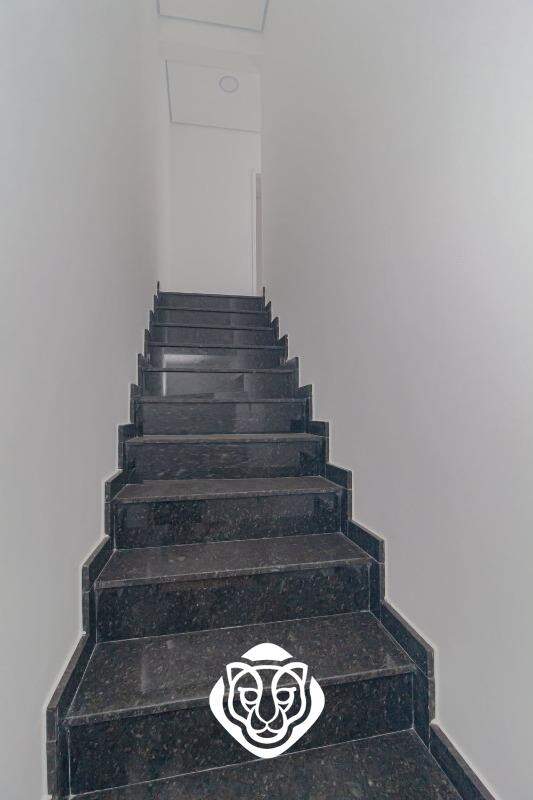Escada de acesso